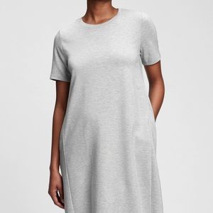 Gap Maternity Side Zipper Nursing Dress in Gray